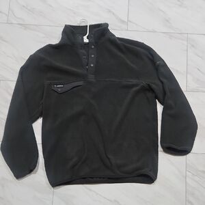 NWOT Fleece Pullover with Snap Buttons